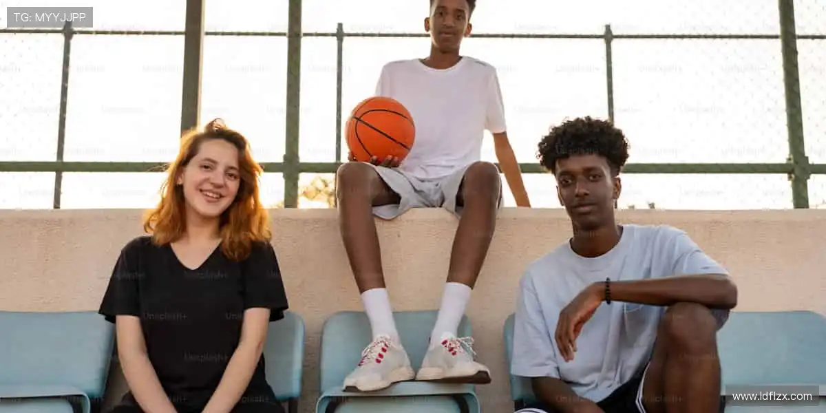 💻多屏同看，实时弹幕互动！锁定【直播平台】，精彩永不掉线📱